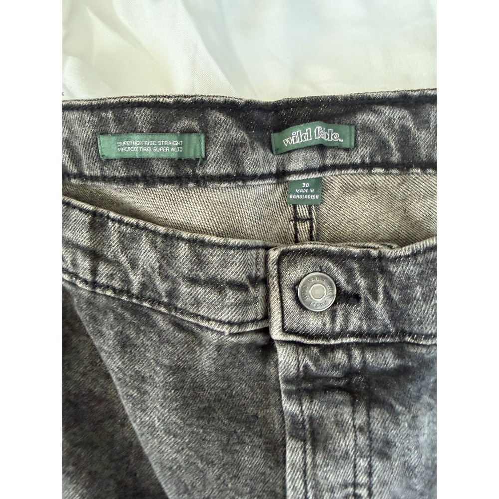 Wild Fable Black Wash Super High Rise Straight Jeans Size 30 - Picture 3 of 6